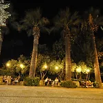 Queen Bee 3* Selçuk