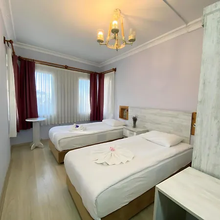 Queen Bee 3* Selçuk