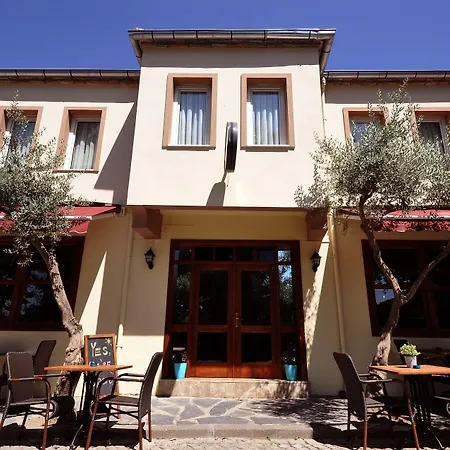 Queen Bee B&B 셀주크