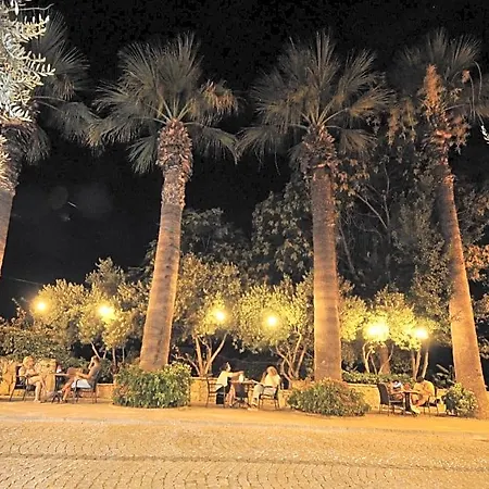 Queen Bee Bed & Breakfast Selçuk