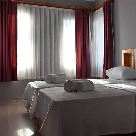 Queen Bee Bed and Breakfast